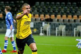 Nwakali, 19, joined the gunners last summer but has yet to earn a work permit to play in england. Samenvatting Vvv Venlo Fc Den Bosch Voetbalsamenvattingen Ad Nl