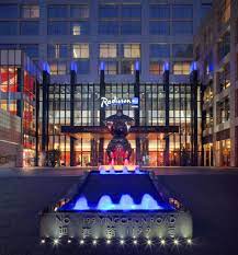 Radisson Blu Hotel Pudong Century Park Shanghai Night Entrance Radisson Hotel Shanghai Hotel