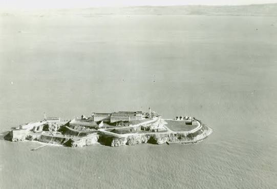 Alcatraz Escape — FBI