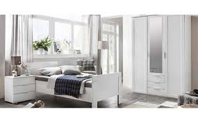 Schlafzimmer komplett bett 140x200 betten von roller luxus boxspringbett 140 200 roller frisc in 2020 bedroom furniture design luxury bedroom furniture bedroom design. Schlafzimmerprogramme Schlafzimmer Wohnbereiche Roller Mobelhaus