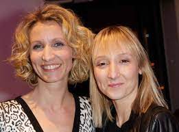 Audrey lamy is a french actress. Alexandra And Audrey Lamy Reveal A Serious Secret