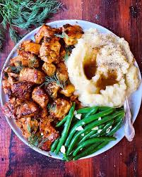 Ranch Chicken Bites With Buttermilk Mashed And Garlic Green Beans Chicken Bites Chicken Bites Recipes Chicken Dinner