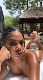 Join Morena for an thrilling ride