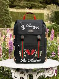 The Embroidered Backpack Featuring Appliques And The Phrase L Aveugle Par Amour From Gucci Cruise2017 By Alessandro Michel Bags Gucci Handbags Bags Designer