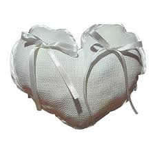 .punto croce, cuscino portafedi, fedi, iniziali nomi punto croce, lettere ricamate, matrimonio, punto croce, puntocroce il 9 agosto 2015 da rita. Crociedelizie Cuscino Portafedi Cuscinetto Fedi In Tela Aida Rifinitura In Raso Da Ricamare A Punto Croce Amazon It Handmade