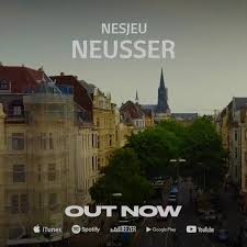 Ein einzigartiger ort, der ein gefühl von freiheit vermittelt. Neusser Platz Agneskirche