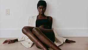 In simone's latest vogue story, her mom describes her daughter's reaction akin to going through stages of grief: Simone Biles Is The Cover Star Of American Vogue August 2020 Issue