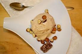 Haselnusseis Rezept Mit Und Ohne Eismaschine Rezept Haselnusseis Leckereien Eiscreme Rezept