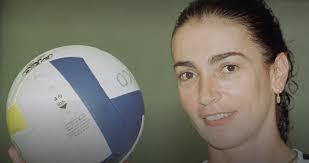 Isabel Salgado, um dos ícones do vôlei brasileiro, morre aos 62 anos