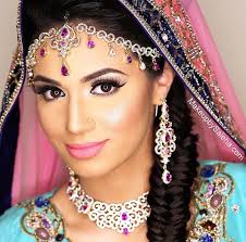 Pin By Shaadi Bazaar On Makeup And Hair Desi Bridal Makeup Latest Bridal Makeup Indian Bridal Hairstyles