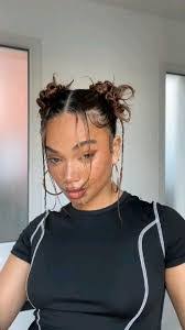 Kenna Wright's Instagram, Twitter & Facebook