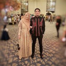 Jan 24, 2019 · halo sobat, pada kesempatan kali ini kami akan berbagi informasi populer tentang contoh tema acara kebersamaan. 65 Model Gamis Batik Modern Kombinasi Terbaru 2021