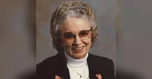 Ann Shively's Instagram, Twitter & Facebook