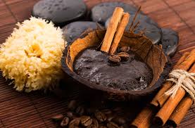 Neben der super reichhaltigen avocado maske. Diy Kaffee Peeling 4 Tipps Zur Selbstgemachten Naturkosmetik