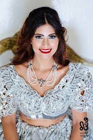 Habit Traditionnel De La Marsa Traditional Dresses Arabic Dress Traditional Outfits