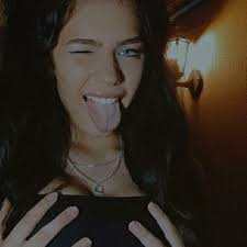 Альбом «Tell me