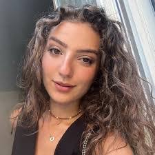 Christelle Khattar's Instagram, Twitter & Facebook