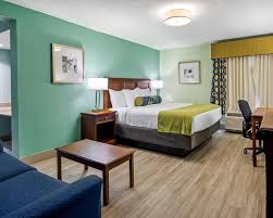 Parking seems small but we never had any problem finding a good spot. Best Western Plus Myrtle Beach Intracoastal 70 3 7 0 Myrtle Beach Hotel Deals Reviews Kayak