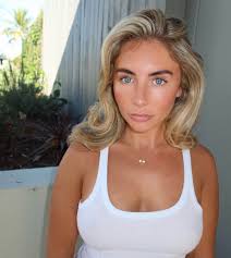 Who is Bonnie Blue, the controversial OnlyFans porn star banned from  Australia for trying to bed barely legal school leavers? The adult  entertainer hails from the UK and her mum works alongside