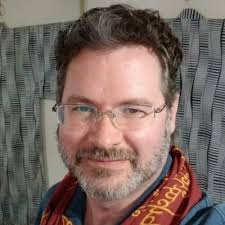 Bryant Warren 💗🖤💙 (@ganghiss)