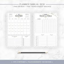 Jours fériés mai 2021 et le numéro des semaines. Organiseur Familial 2021 2022 A Imprimer Planner De Famille Avec Un Calendrier Mensuel Et Un Planning Hebdomadaire Des Taches Et Menus Planner Organiser Weekly Menu Planning Planner