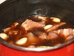 Atenția distributivă, inteligența și rezistența la stres sunt elemente importante, alături. Tocanita Filipineza De Porc Si Pui