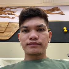 Malik Salas's Instagram, Twitter & Facebook