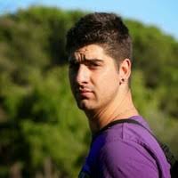 70+ Profile mit dem Suchbegriff „Notarangelo“