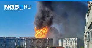 Взрыв произошел возле газовой азс, а позже добрался до самой заправки. Jx9dm2kver8ahm