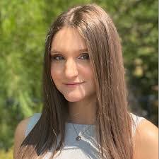 Amanda Mraz's Instagram, Twitter & Facebook