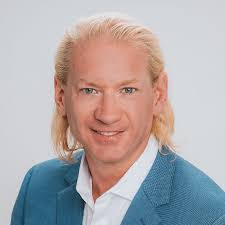 Gerard Devine's Instagram, Twitter & Facebook