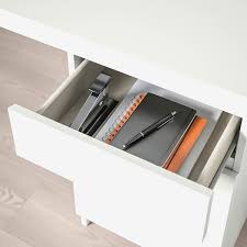Kaufen sehr gerne bei ikea5. Malm Schreibtisch Weiss 140x65 Cm Ikea Deutschland