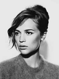 Anna Streit's Instagram, Twitter & Facebook