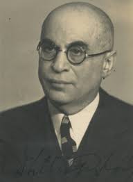 Arthur Bloch's Instagram, Twitter & Facebook