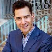 Robert Arno's Instagram, Twitter & Facebook