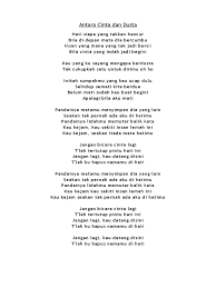 Bila kau bicara tentang perjuangan cinta jangan pernah membandingkan perjuanganmu dengan yang lain.boleh saja kau melihatnya sebagai contoh namun jangan melihatnya sebagai patokan.karena perjuanganmu, adalah perjuanganmu. Antara Cinta Dan Dusta