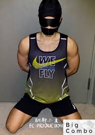 調教肌肉奴-Vincent 豪華包(5 Videos) | rgbee - 原创影像创作平台