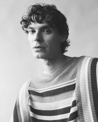 📸 @jackrjohnstone 👕: @crusco_ @lindenstaub