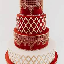 Make that perfect day even better! Wedding Cake Oriental Morocco Henna Hennacake Henne Mariagemarocain Weddingcake Maroc Wedding Cake Oriental Henna Cake Wedding Cake Mariage