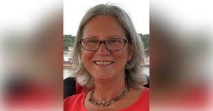 Donna Wojciechowski's Instagram, Twitter & Facebook