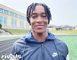 Pitt lands Tenn. DB Maynard