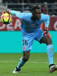 Chelsea goalkeeper edouard mendy has suffered an injury during a training session with senegal's national team. Edouard Mendy Things To Know About The Senegalese Goalkeeper