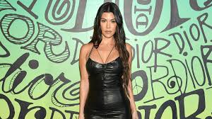 Кортни мэри кардашьян (kourtney mary kardashian). Kourtney Kardashian Reportedly Buys Home Near Palm Springs For 12 Million Architectural Digest