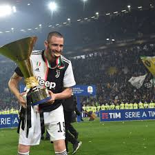 Leonardo bonucci's bio is filled with personal and professional info. Paris Saint Germain Has Reportedly Been In Contact With Leonardo Bonucci Black White Read All Over
