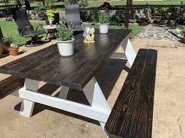 See How I Transformed This Lowes Picnic Table By Sanding Staining Painting And Sealing It Now It I In 2020 Diy Picnic Table Picnic Table Makeover Picnic Table Decor