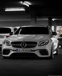 Epingle Par Frady Sur Mercedes Benz Voiture Futuriste Voiture E63 Amg