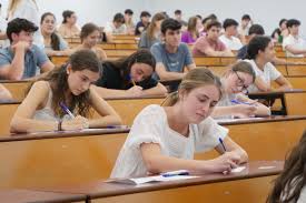 Kaceytron nude dependable session with slim appealing