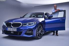 Die niere des bmw 2er (2021), der einen preis von mindestens 39.700 euro (stand: Bmw 3er G20 Produktmanager Stephan Horn Im Interview