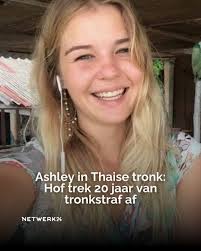 Lynn Blignaut, ma van Ashley Oosthuizen (26) van George wat 33 jaar  tronkstraf weens dwelmhandel in Thailand uitdien, het Woensdagoggend  emosioneel aangekondig dat haar dogter se vonnis met 20 jaar verminder is.