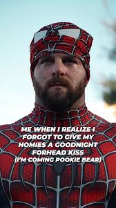 I’m coming pookie 🐻 #running #bodybuilding #spiderman #marvel